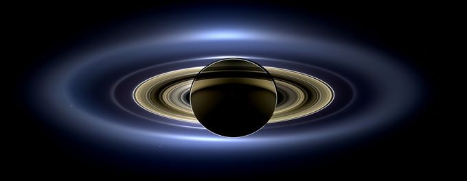Anneaux de Saturne en disque microsillon